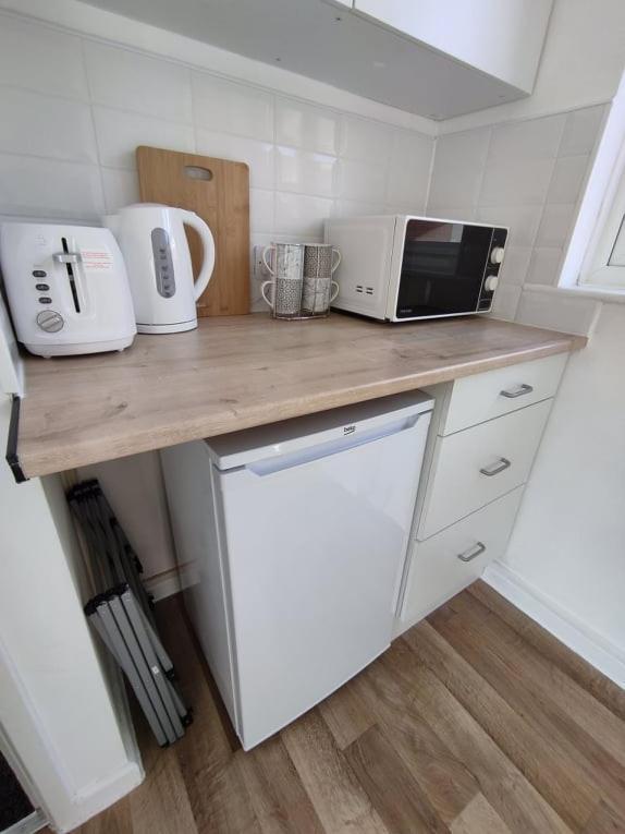 1 Bedroom Apartment With Free Parking Weymouth Dış mekan fotoğraf